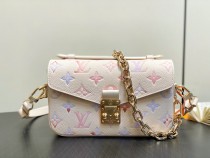 LV TIS EAST WEST M25682