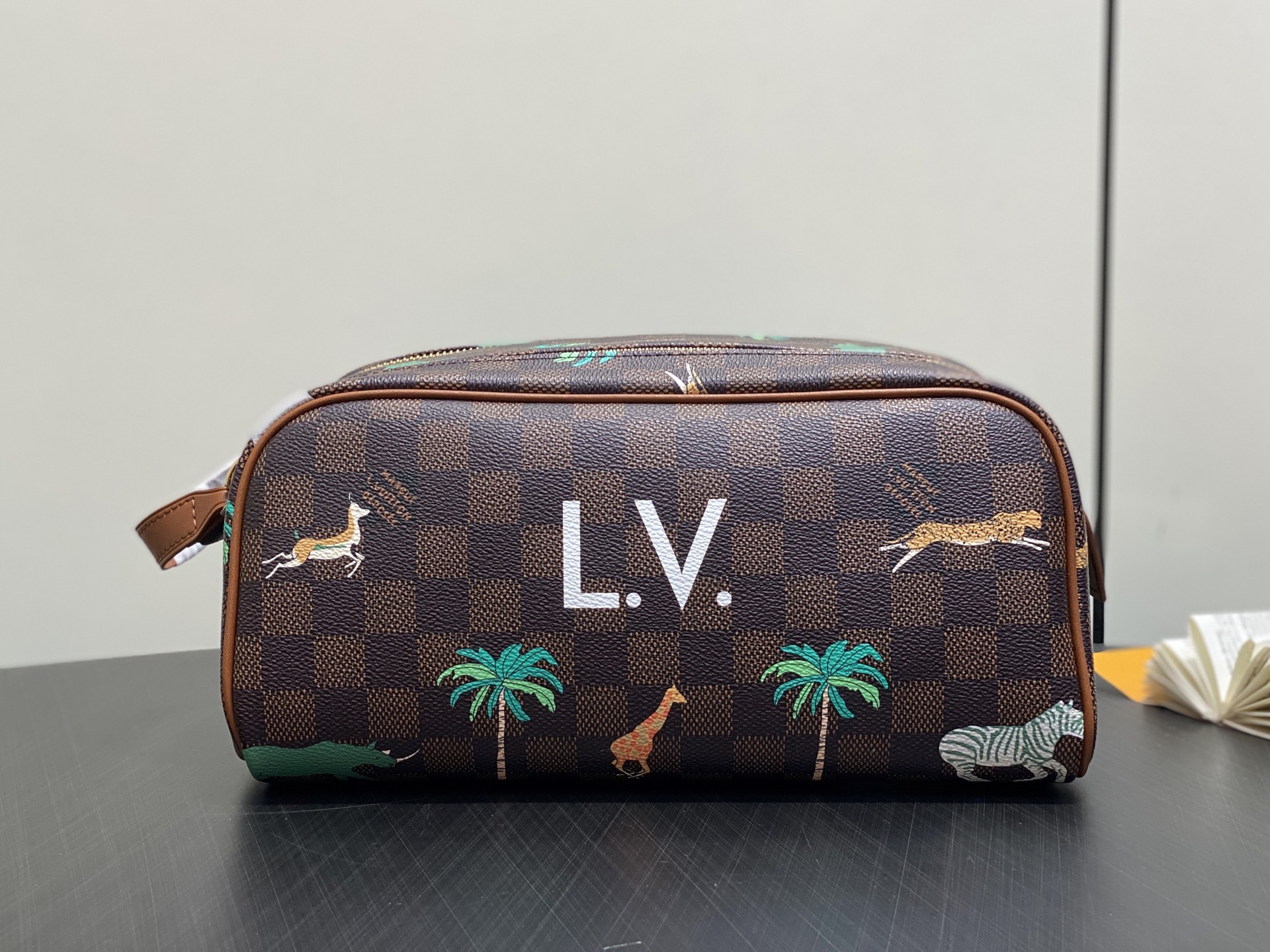 LV Monogram M44494