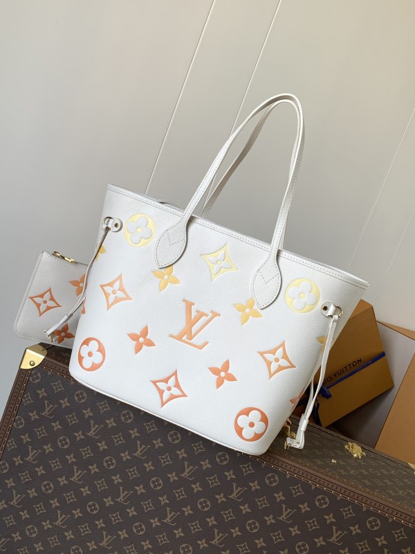 LV Neverfull M47143