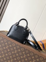 LV Nano Alma M81945