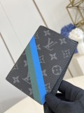 LV M01946
