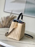 LV Capucines M14295