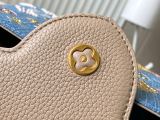 LV Capucines M12947