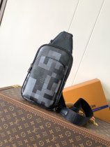LV Pharrell Williams M14953