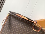 LV Monogram M14804