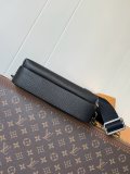 LV Avenue M11657