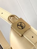 LV Low Key Hobo M25352
