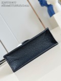 LV Petit Sac Plat M57937