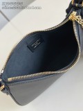 LV Pochette LV Bloom M25525