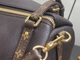 LV Express Lt M26357