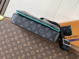 LV Monogram Eclipse Reverse M26052