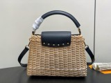 LV Capucines BB Hl M26005