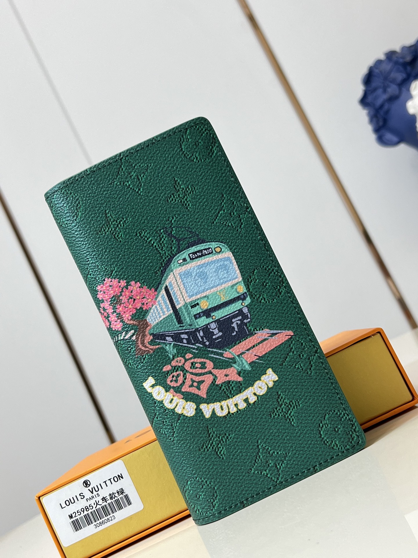 LV Monogram M25985