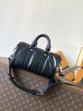 LV Keepall Cargo Bandouli M13988