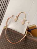 LV LV Romance Ys M15138