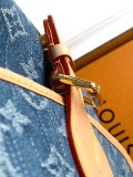 LV Diane M13070