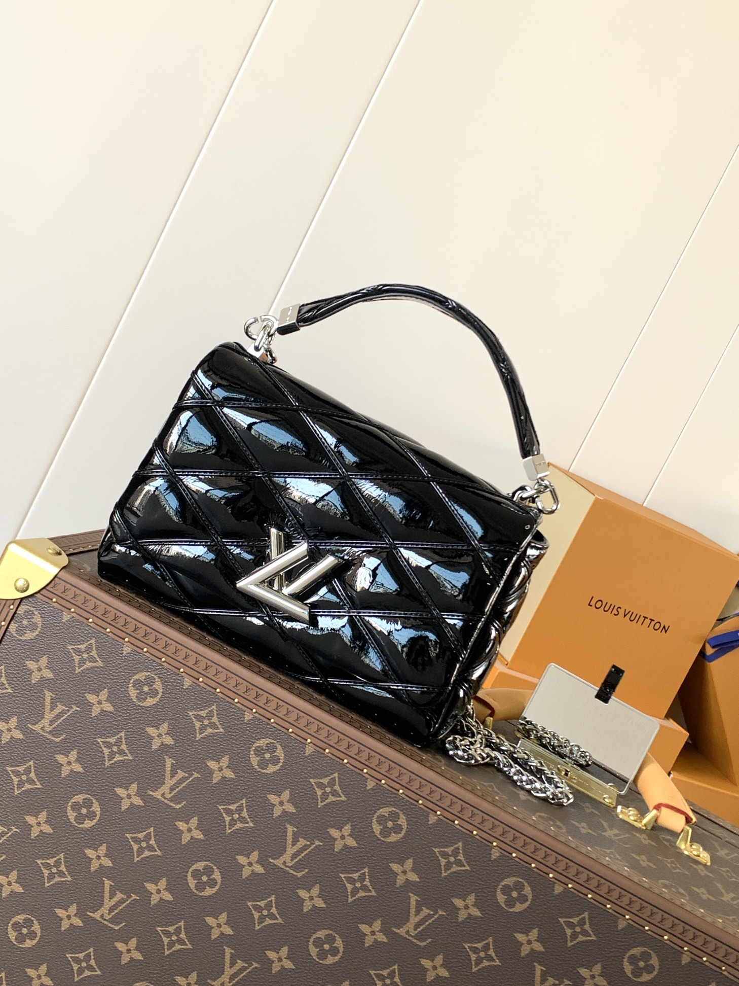 LV Twist M23045