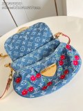 LV Monogram M13680