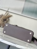 LV Capucines Souple M12927