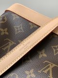LV Louis Vuitton M46983