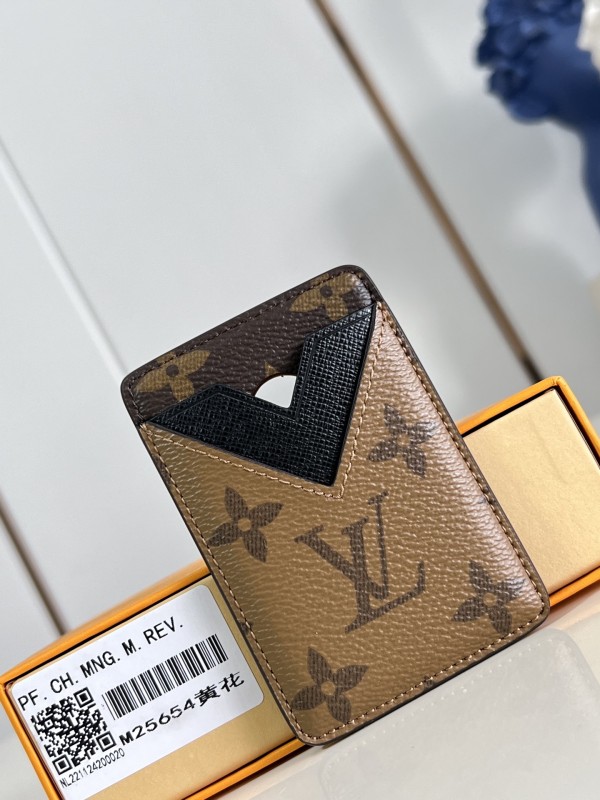 LV Pharrell Williams M25654
