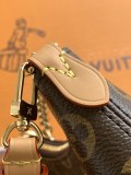 LV NANO BOULOGNE M25519