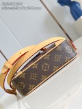 LV Monogram M26020