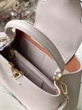 LV Capucines Souple M12929