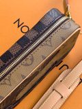 LV Monogram M26020