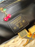 LV Capucines M48865