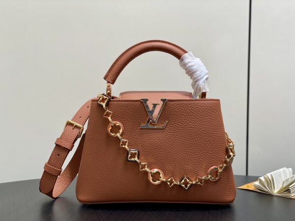 LV CAPUCINES BB M14970
