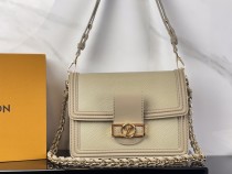 LV LV Circle M44162