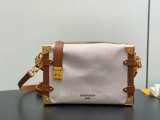 LV Natural Canvas M14411