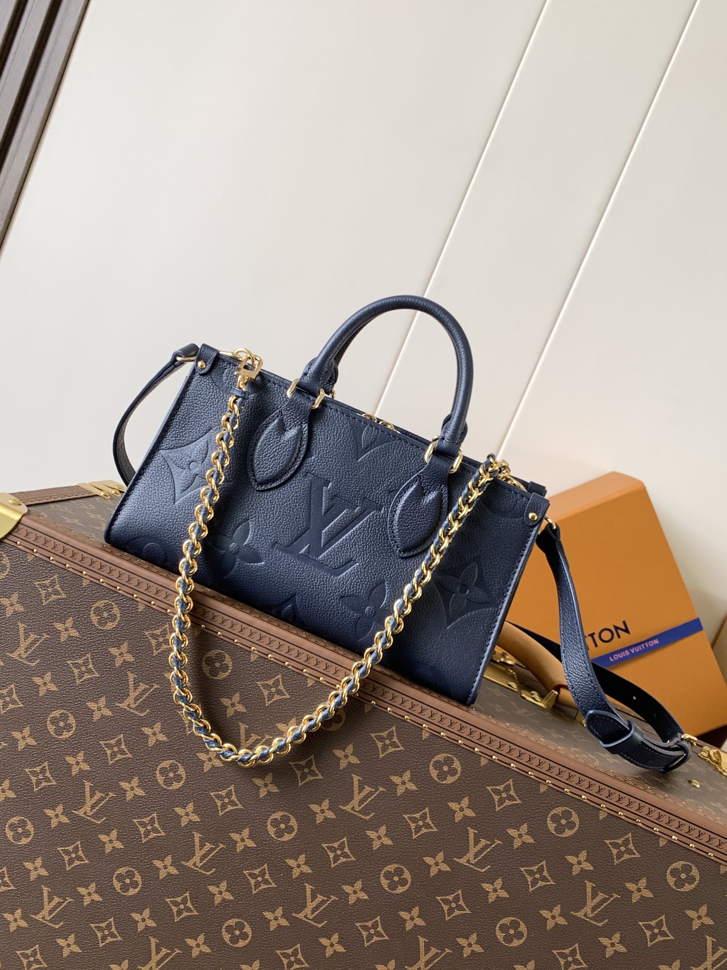 LV All In BB M23640