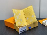 LV Monogram Glow M14769