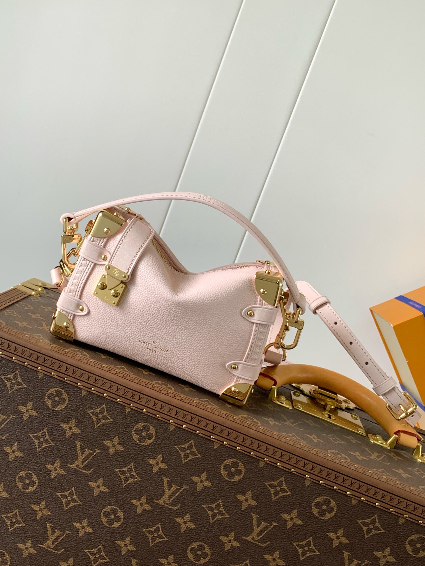 LV Nicolas Ghesqui M25160