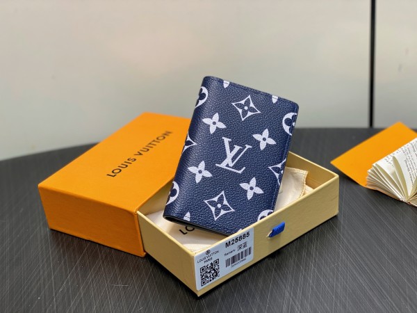 LV Monogram M25885