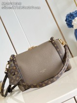 LV Monogram M26039