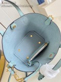 LV Monogram M21849