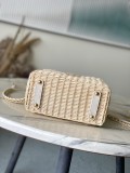 LV Capucines M14295