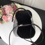 LV LOCKME BUCKET M54366