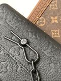 LV Taurillon M81746
