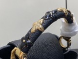 LV Capucines M14976