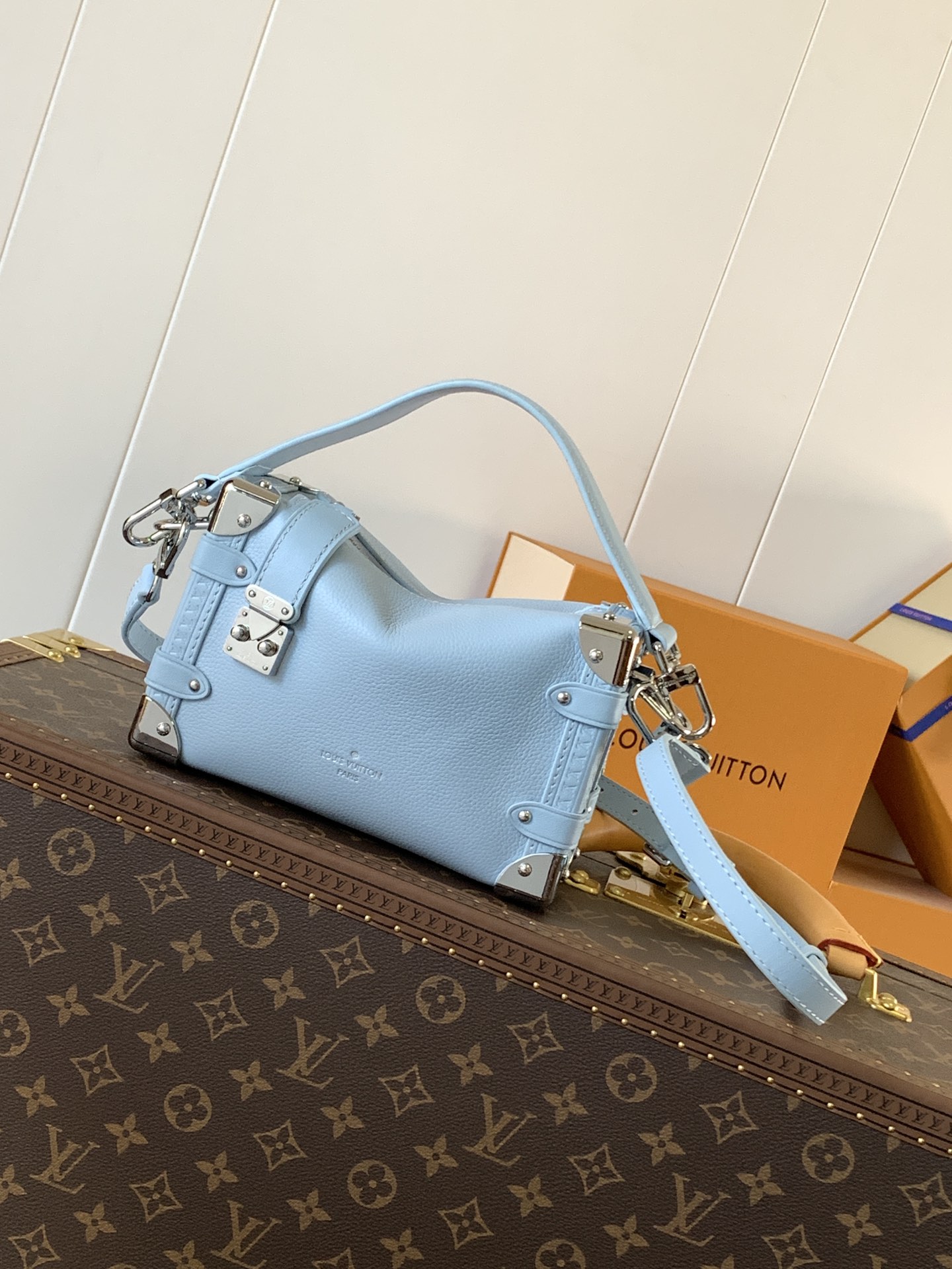 LV Nicolas Ghesqui M25160