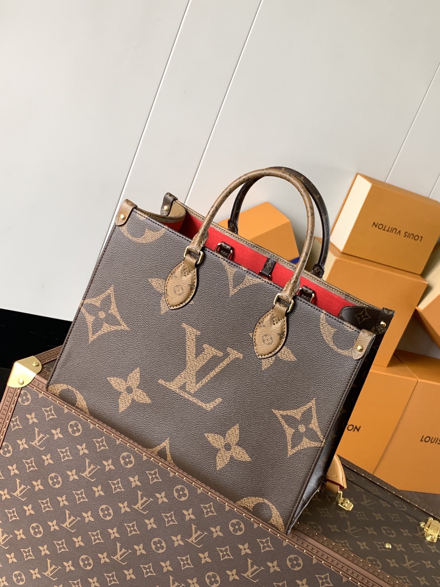 LV Monogram Reverse M45039