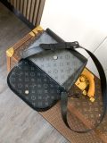 LV Monogram Eclipse M12681