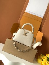 LV CapucinesChain On You M12938
