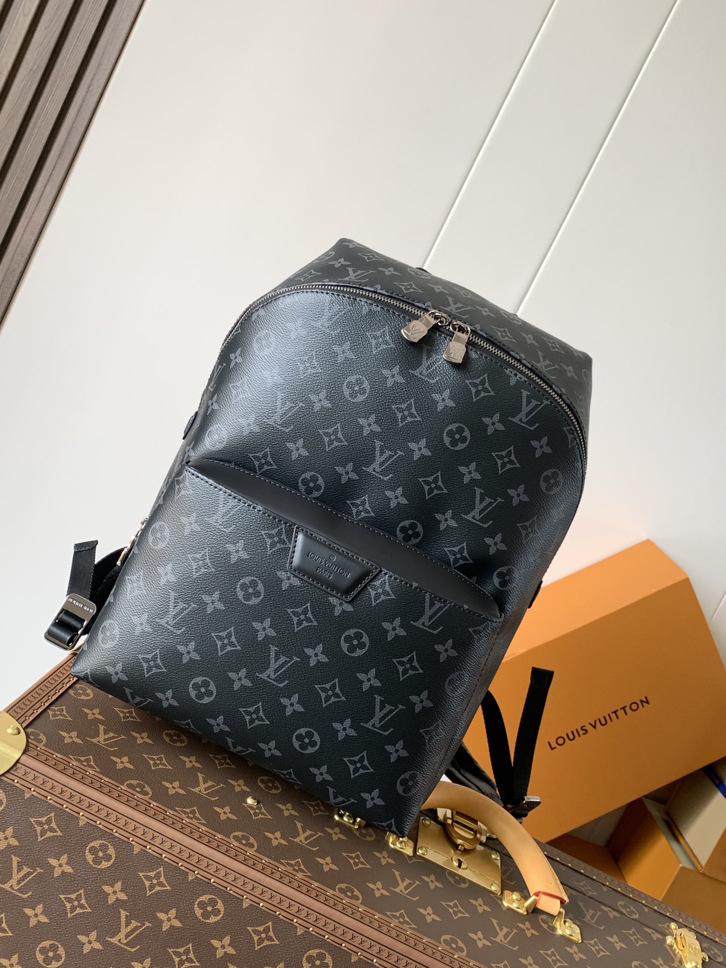 LV Monogram Eclipse M43186