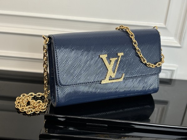 LV Pochette Louise M23756