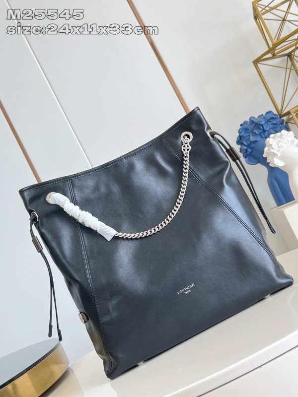 LV LV Circle M25545